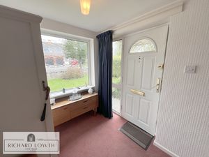 Entrance Hallway- click for photo gallery